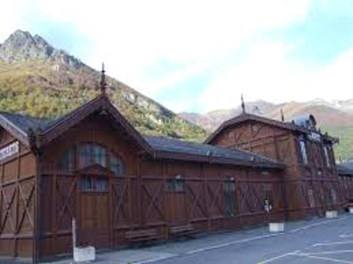 Appartement Charmant A Cauterets 27 M² Vue Sur La Ville Exteriör bild